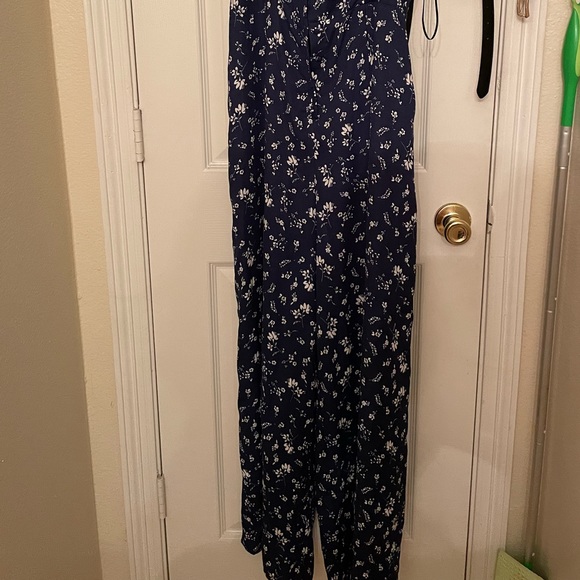 Jumpsuit - Picture 3 of 3